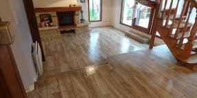 Pose Aspect Parquet